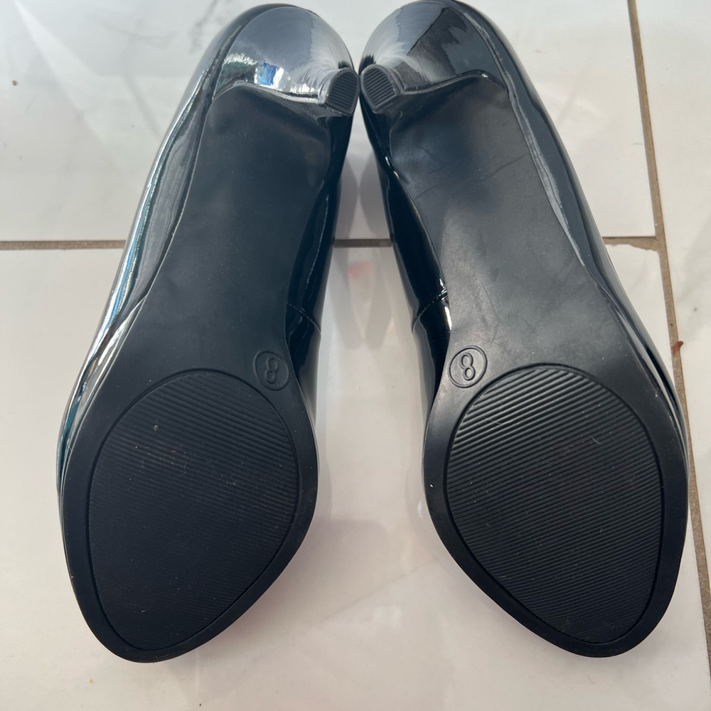 Women’s Shiny Black Merona high heels open-toed. Size 8. - Picture 3 of 5